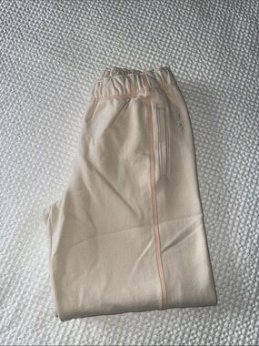 Athleta oversized joggers
